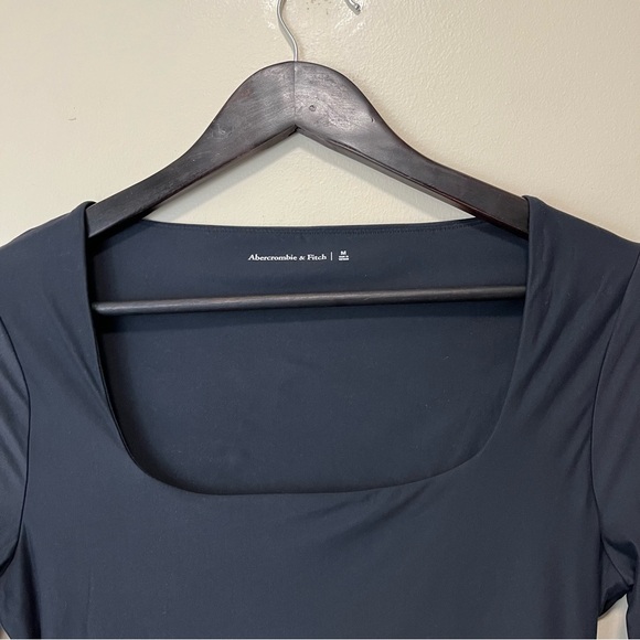 Abercrombie & Fitch Soft Matte Seamless Square Neck Bodysuit - Picture 5 of 12